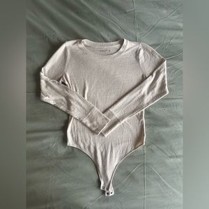 Abercrombie & Fitch Soft A&F Cozy Cream Long Sleeve Bodysuit